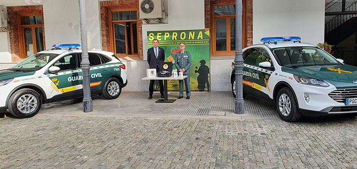 La CHT realiza la primera entrega al SEPRONA de vehículos todoterreno y dispositivos de vuelo no tripulados para vigilancia 1 La CHT realiza la primera entrega al SEPRONA de vehículos todoterreno y dispositivos de vuelo no tripulados para vigilancia