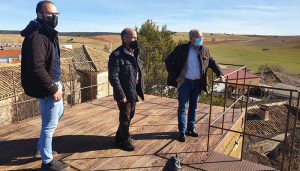 La Diputación de Cuenca invierte 10.000 euros la construcción de una escalera para acceder a la Torre de Chumillas