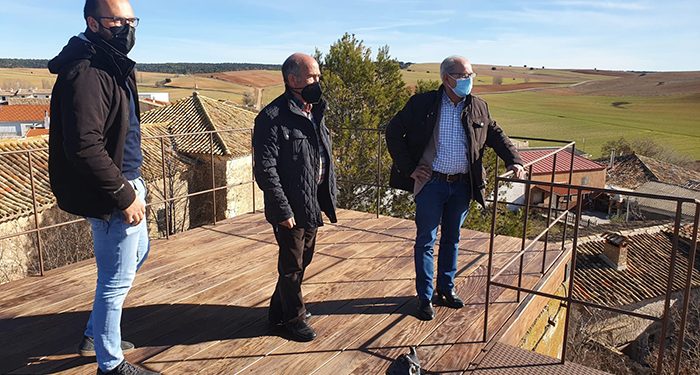 La Diputación de Cuenca invierte 10.000 euros la construcción de una escalera para acceder a la Torre de Chumillas 1 La Diputación de Cuenca invierte 10.000 euros la construcción de una escalera para acceder a la Torre de Chumillas