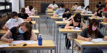 La UCLM trabaja en la definición de un examen de Historia de la EvAU con un formato igual para toda España