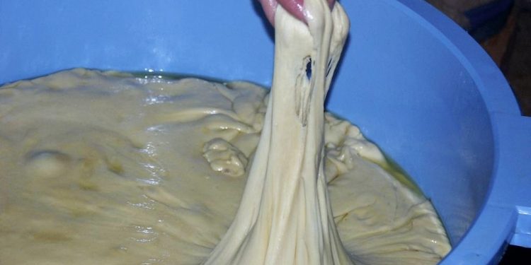 Tortas y Carideiros para la Candelaria en Pajares