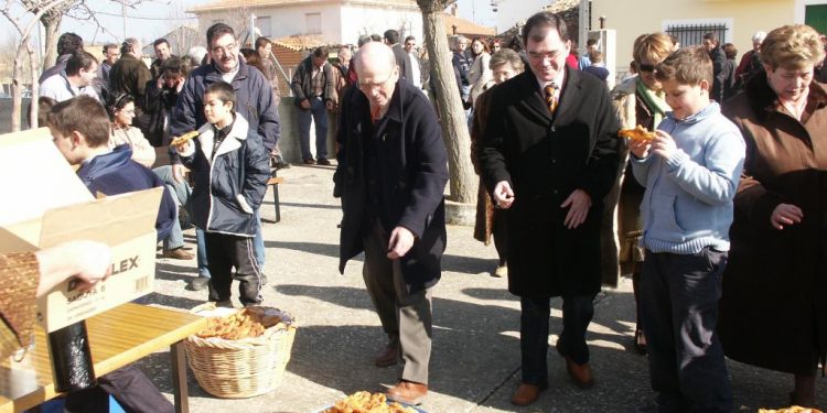 Tortas y Carideiros para la Candelaria en Pajares