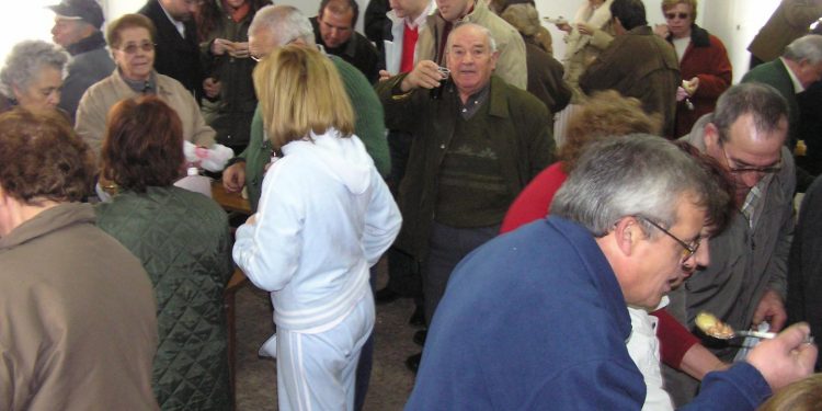 En La Peraleja,  San Blas, procesión y galopeo del año 2005