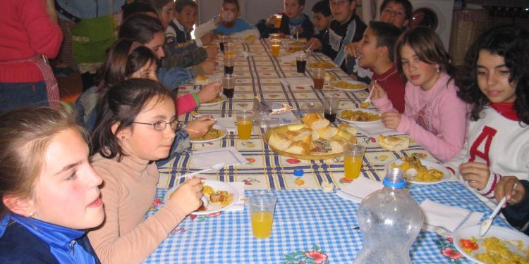Jueves Lardero, longaniza en el puchero