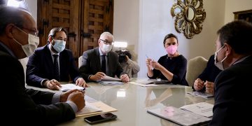 Núñez afirma que su compromiso es “por encima de todo” con Castilla-La Mancha “No renunciamos ni a uno solo de los mil millones de euros que pierde cada año la región”
