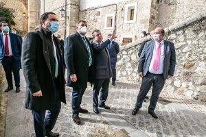 Page avanza la ampliación del centro de salud Cuenca II y la adjudicación de la redacción de proyecto para la construcción de uno nuevo en Horcajo de Santiago
