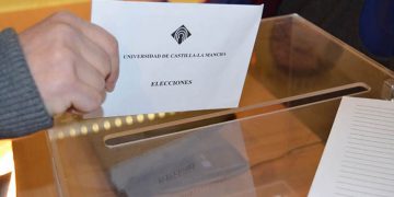 Un total de 30.580 miembros de la UCLM eligen hoy en las urnas a sus representantes en el Claustro Universitario