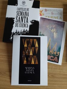 A la venta las Publicaciones Oficiales de la Junta de Cofradías para 2022, que incluyen una carpeta con todos los carteles