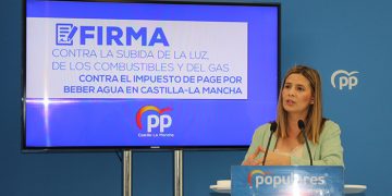Agudo anima a los castellanomanchegos a que firmen en contra de la política de subida de impuestos para que Sánchez y Page `saquen sus manos´ de los bolsillos de los ciudadanos