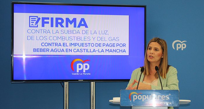 Agudo anima a los castellanomanchegos a que firmen en contra de la política de subida de impuestos para que Sánchez y Page `saquen sus manos´ de los bolsillos de los ciudadanos 1 Agudo anima a los castellanomanchegos a que firmen en contra de la política de subida de impuestos para que Sánchez y Page `saquen sus manos´ de los bolsillos de los ciudadanos