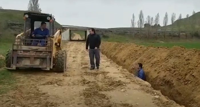 Avanza la obra de renovación de la tubería principal de abastecimiento de agua de Huete 1 Avanza la obra de renovación de la tubería principal de abastecimiento de agua de Huete