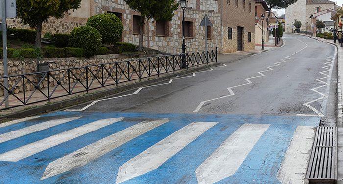 Chiloeches mejora la seguridad vial en la travesía de la CM-2004 1 Chiloeches mejora la seguridad vial en la travesía de la CM-2004