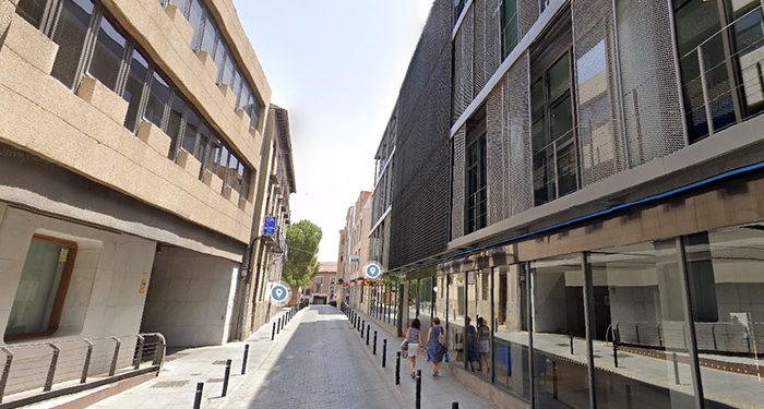 Cierra al tráfico la calle Juan Bautista Topete de Guadalajara por trabajos de mejora en el adoquinado 1 Cierra al tráfico la calle Juan Bautista Topete de Guadalajara por trabajos de mejora en el adoquinado