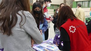 Cruz Roja Cuenca organiza más de una veintena de actividades en nueve localidades de la provincia con motivo del 8M y bajo el lema “Júzgate menos, abrázate más’