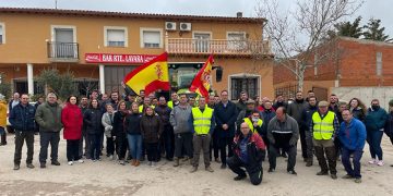 Decenas de tractores y camiones salen a la calle en La Alberca para pedir al Gobierno de Sánchez que abarate los combustibles