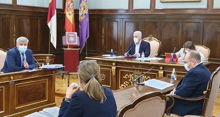 Declaración Institucional de la Diputación de Guadalajara de condena a la agresión de la Federación Rusa a Ucrania 1 Declaración Institucional de la Diputación de Guadalajara de condena a la agresión de la Federación Rusa a Ucrania