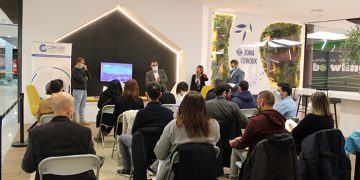 El centro comercial Ferial Plaza acoge el segundo encuentro de Guadanetwork 2022