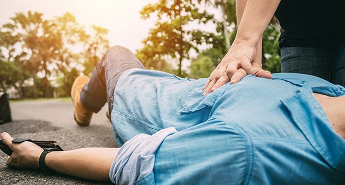 El Colegio Oficial de Enfermería de Guadalajara da comienzo al curso para la ciudadanía “Primeros Auxilios” 1 El Colegio Oficial de Enfermería de Guadalajara da comienzo al curso para la ciudadanía “Primeros Auxilios”