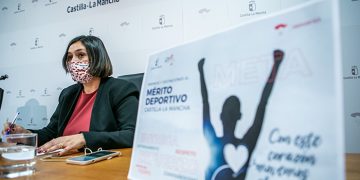El ex presidente de FECAM, Eloy Molina, la parakarateca Isabel Fernández y el jugador de fútbol-sala Javier García ‘Chino’, medallas de oro al mérito deportivo