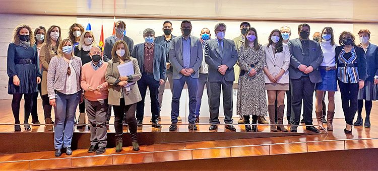 El Gobierno regional estudia, para conocer mejor, al pueblo gitano 1 El Gobierno regional estudia, para conocer mejor, al pueblo gitano