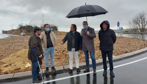 El Gobierno regional ha invertido más de medio millón de euros en cuatro intersecciones de varias carreteras de la zona de Cogolludo