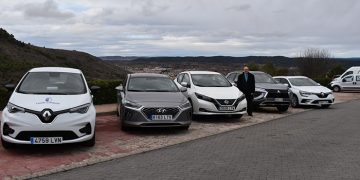 El Gobierno regional incorpora ocho nuevos vehículos ecoeficientes dentro de la renovación del parque móvil en la provincia de Cuenca