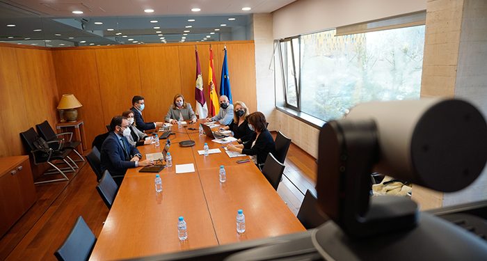 El Gobierno regional inicia una ronda de contactos con directoras y directores de centros educativos sobre la nueva oferta de Bachillerato