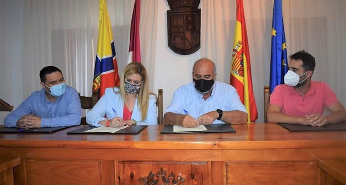 El Gobierno regional y el Ayuntamiento de San Lorenzo de La Parrilla acometen la sustitución de todas las luminarias de la localidad