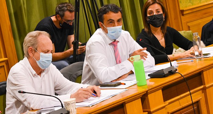 El PP asegura que el presupuesto enviado por Dolz e Isidoro de 2022 contemplaba recortes del 50% en inversiones 1 El PP asegura que el presupuesto enviado por Dolz e Isidoro de 2022 contemplaba recortes del 50% en inversiones