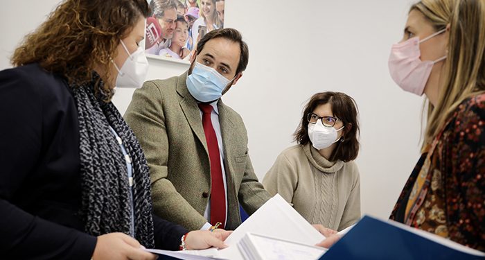 El PP de Castilla-La Mancha entrega 4.828 avales a la candidatura de Alberto Núñez Feijóo a la Presidencia nacional del PP