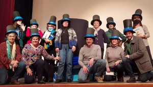 Eloy Moremo emociona en Iniesta con la presentación de su nuevo libre Diferente