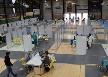 Este domingo, último día de actividad en el Servicio de Vacunación Centralizada instalado en el Polideportivo San José