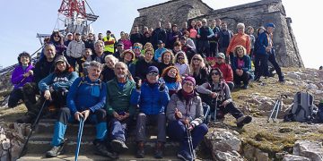 Éxito de participación en la ‘Ruta de La Montaña Sagrada’ del Alto Rey con más de ochenta participantes