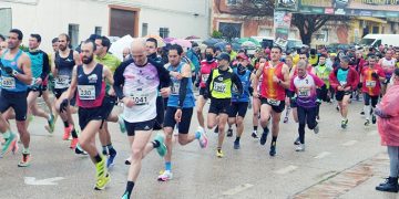 José Antonio Hernández Navajas y Rosario Gómez Núñez reinan bajo la lluvia en la 10k la Pita de El Herrumblar