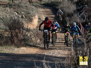 Juan Carlos Fernández y Paula Plaza se llevan la primera Maratón de MTB del Circuito Diputación de Cuenca celebrada en Sisante
