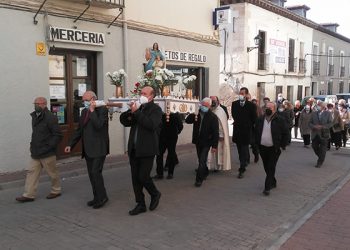 La Asociación de Jubilados de Jadraque vuelve a salir a la calle en su fiesta del Santo Ángel