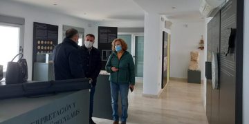 La colaboración entre el Gobierno regional y el Ayuntamiento de Osa de la Vega permite la apertura del centro de interpretación de la mina de lapis specularis de ´La condenada´