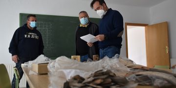 La Diputación de Cuenca restaurará las ánforas descubiertas en el yacimiento Fuente de la Mota de Barchín del Hoyo