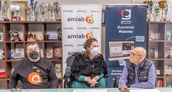 La empresa Gaviota firma un convenio de colaboración con el BSR Amiab Albacete para visibilizar y apoyar el deporte adaptado