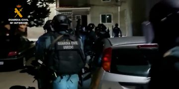 La Guardia Civil desarticula un grupo criminal dedicado a la de venta de droga y medicamentos en Tarancón y provincia de Madrid