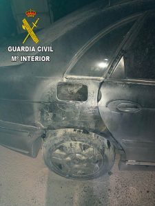 La Guardia Civil detiene al presunto autor de los incendios provocados en vehículos en Villanueva de la Torre