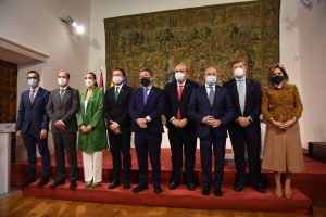 La Junta y las cinco capitales firman un acuerdo pionero a nivel europeo que movilizará 2,2 millones de euros a favor de los bosques de la región