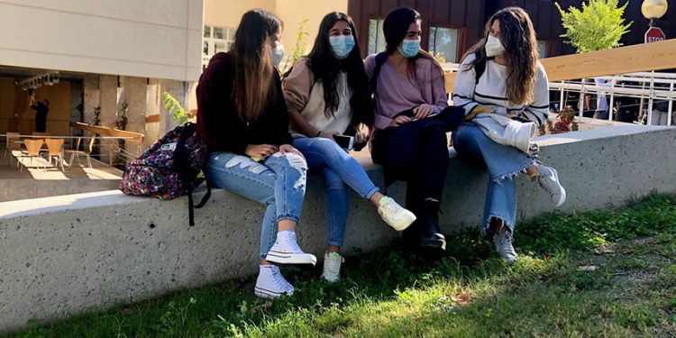 La UCLM concede 219 ayudas a estudiantes en situaciones con dificultades económicas