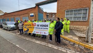 Las Brigadas de Carreteras de Fomento se concentran en 27 parques y talleres de la región contra la privatización de su trabajo