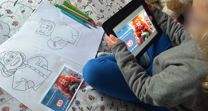 Los niños ingresados en el Hospital de Guadalajara y los atendidos en su domicilio disfrutan este viernes del estreno de la película de Disney RED 1 Los niños ingresados en el Hospital de Guadalajara y los atendidos en su domicilio disfrutan este viernes de la película de Disney RED