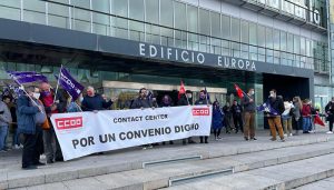 Los trabajadores de los Contact Center de la región secundan ampliamente la huelga por su convenio colectivo