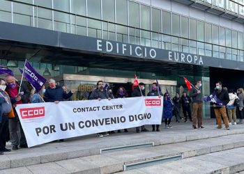 Los trabajadores de los Contact Center de la región secundan ampliamente la huelga por su convenio colectivo