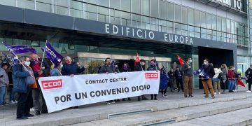 Los trabajadores de los Contact Center de la región secundan ampliamente la huelga por su convenio colectivo