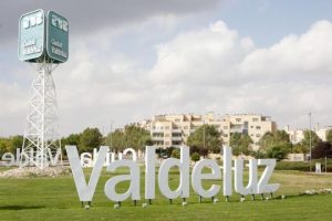 Los vecinos de Valdeluz se movilizan par teclamar un centro de salud