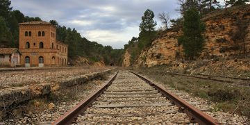 Manifiesto por Cuenca considera de vital importancia reflejar en la manifestación del domingo en favor del tren el sentir de la mayoría ciudadana